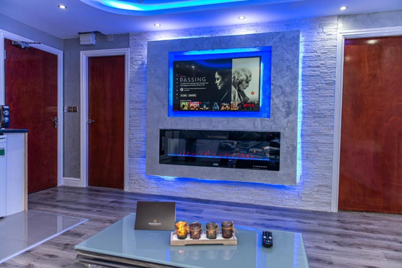 Meridian Serviced Apartamento *